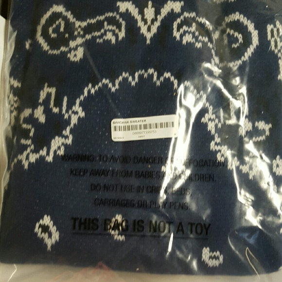 Supreme limited edition bandana sweater